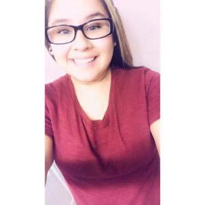 Meet your Posher, Gabby